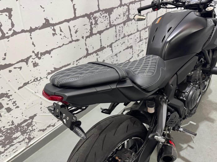 2025 Yamaha MT-07 LAMS MT Black