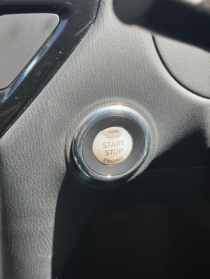 2018 Nissan Pathfinder ST-L