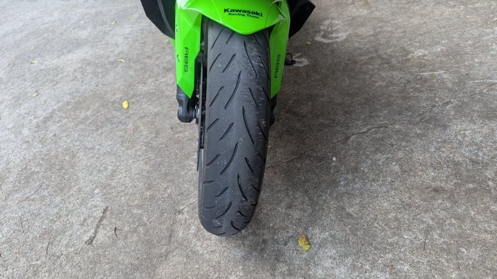 2024 Kawasaki NINJA 400 ZX-4RR KRT Green