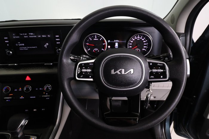 2022 Kia Carnival S