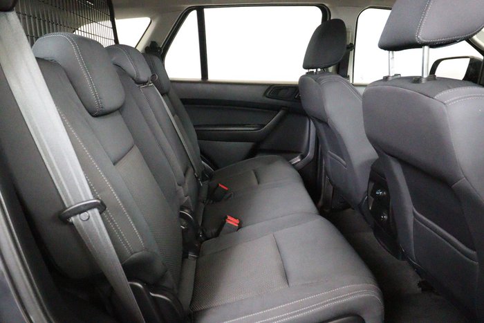 2022 Ford Everest Ambiente