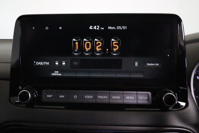 2022 Hyundai Kona Elite