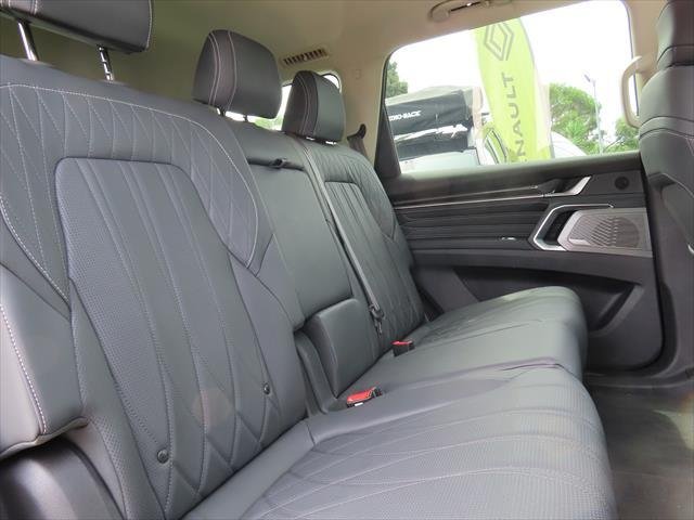 2025 LDV D90 Executive