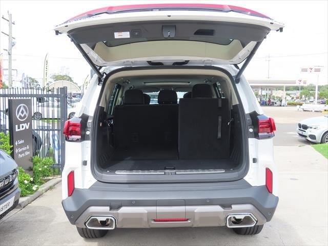 2025 LDV D90 Executive