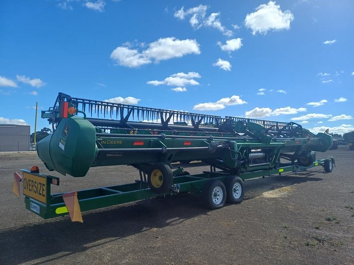 2023 John Deere S780 Green