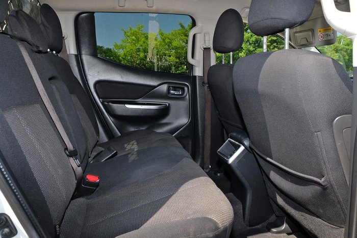 2021 Mitsubishi Triton GLS MR MY22 4X4 Dual Range White