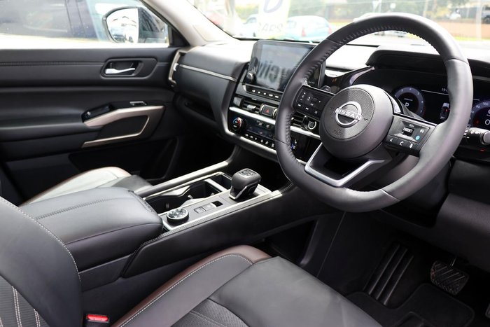 2024 Nissan Pathfinder Ti-L