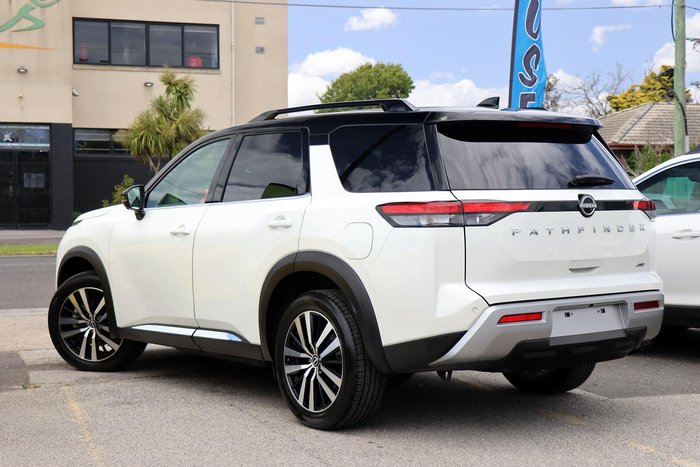 2024 Nissan Pathfinder Ti-L