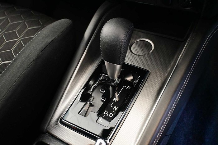 2025 Mitsubishi ASX LS