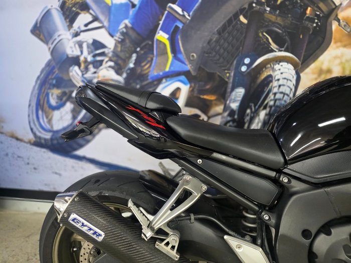 2006 Yamaha FZ1N BLACK