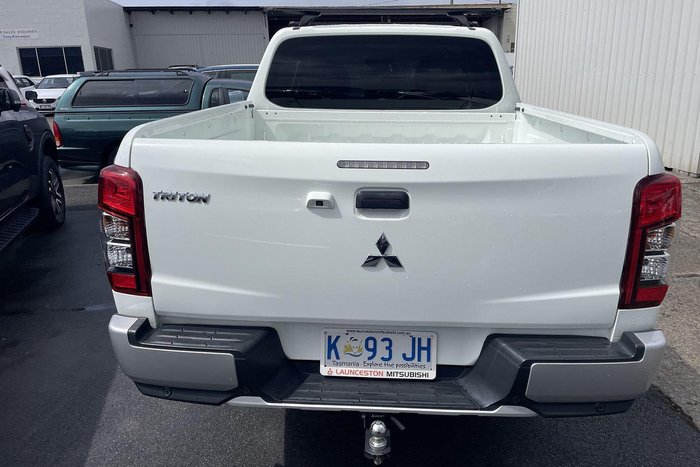 2022 Mitsubishi Triton GLX-R