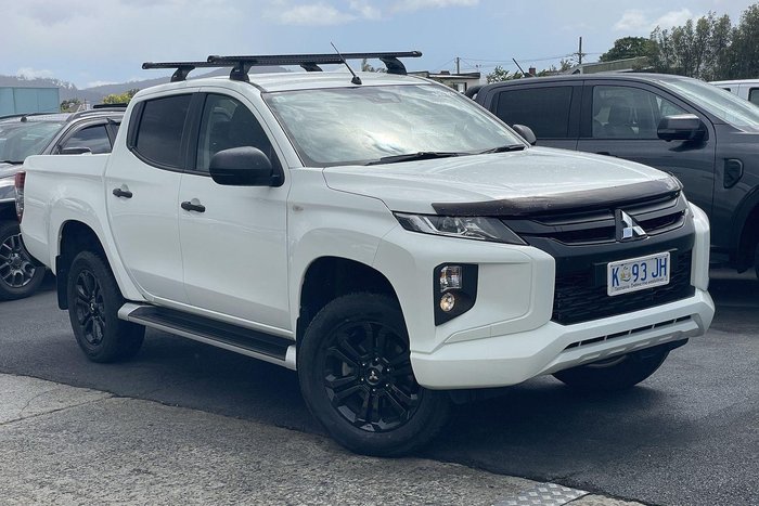 2022 Mitsubishi Triton GLX-R