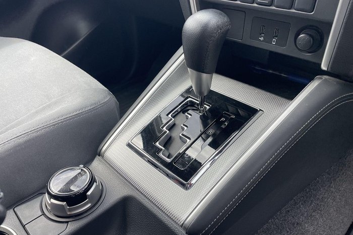 2022 Mitsubishi Triton GLX-R