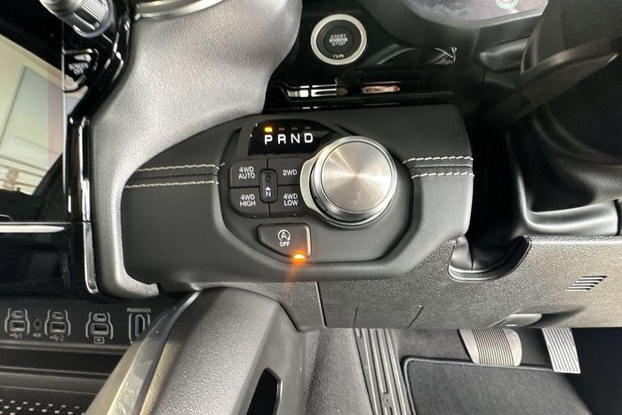 2025 RAM 1500 Laramie Sport Hurricane SO RamBox