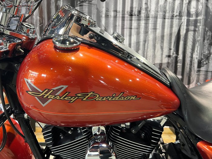 2011 Harley-davidson FLHR ROAD KING Sedona Orange