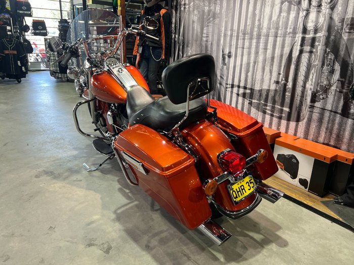 2011 Harley-davidson FLHR ROAD KING Sedona Orange