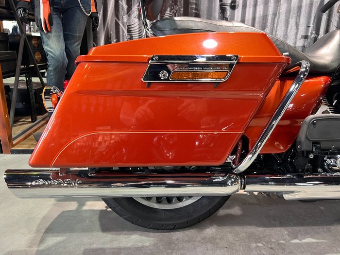 2011 Harley-davidson FLHR ROAD KING Sedona Orange