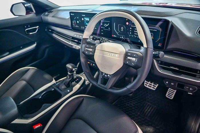 2025 Kia K4 GT-Line