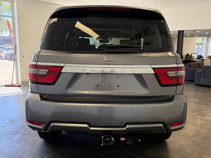 2022 Nissan Patrol Ti-L