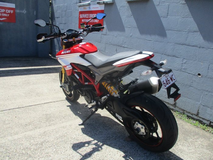 2017 DUCATI 939 HYPERMOTARD RED