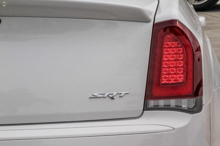 2019 Chrysler 300 SRT