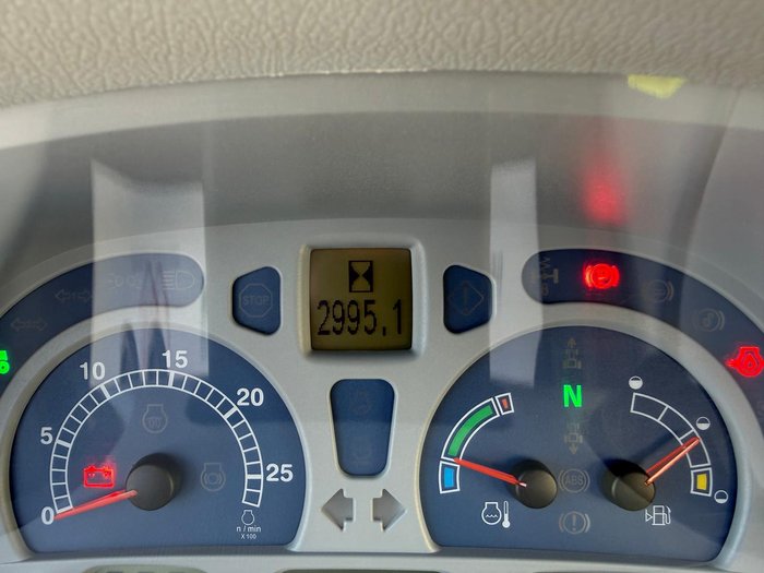 2014 New Holland T7.235