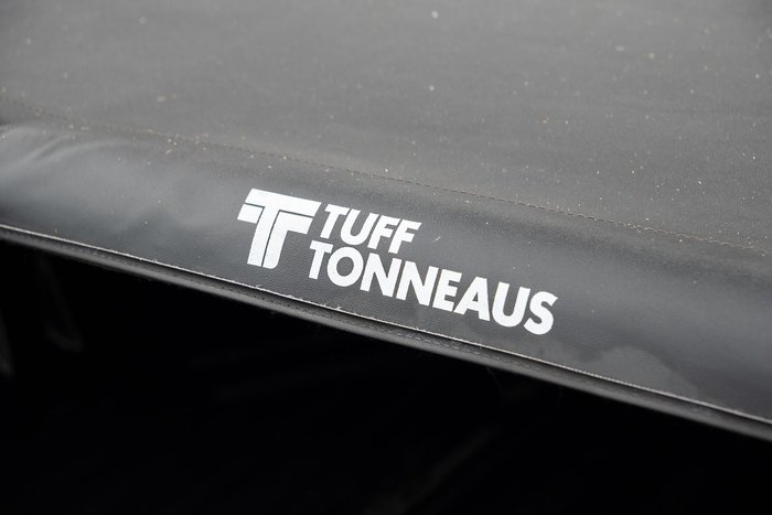 2022 Toyota Hilux SR