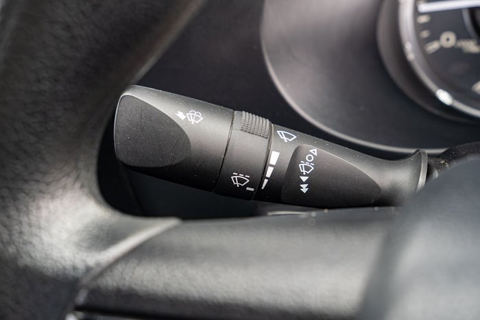 2022 Toyota Hilux SR