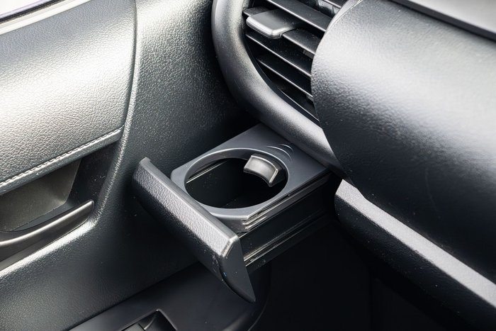 2022 Toyota Hilux SR