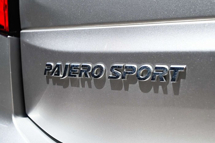 2022 Mitsubishi Pajero Sport GLS