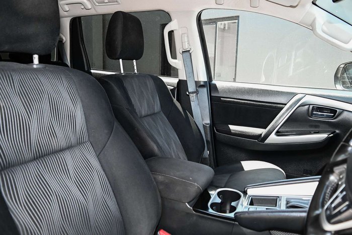 2022 Mitsubishi Pajero Sport GLS