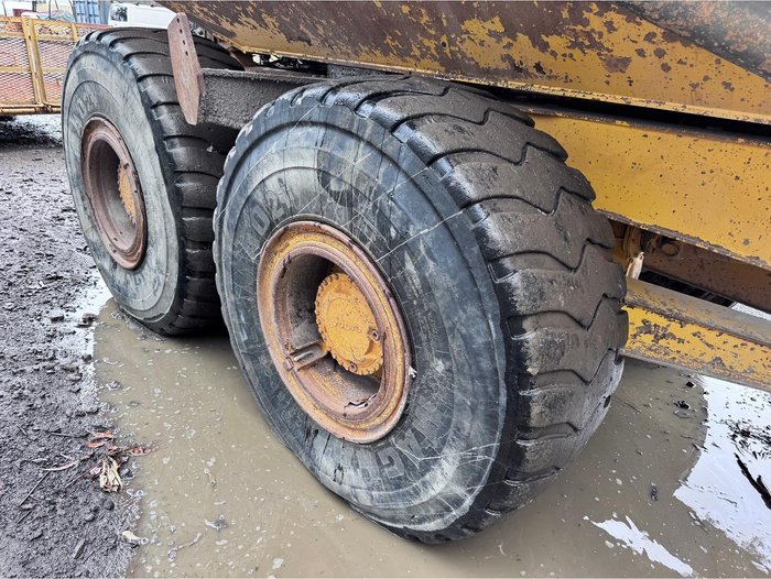 2002 Volvo Dump Truck A30d