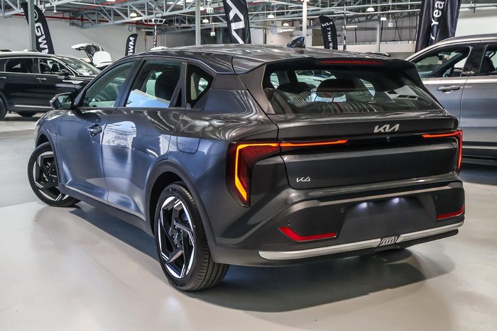 2025 Kia K4 Sport+