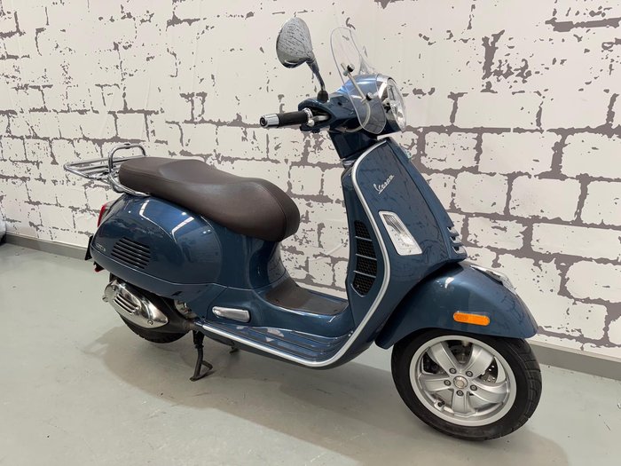 2019 Vespa GTS Touring 300 Touring Blue