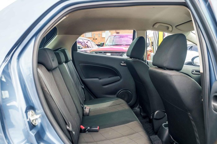 2013 Mazda 2 Neo Sport