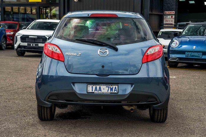 2013 Mazda 2 Neo Sport