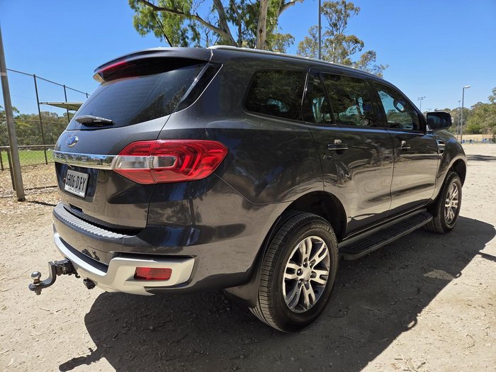 2016 Ford Everest Trend
