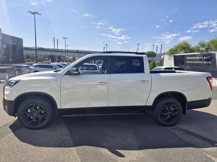 2025 KGM Musso Ultimate Q261 MY26 4X4 Dual Range Grand White