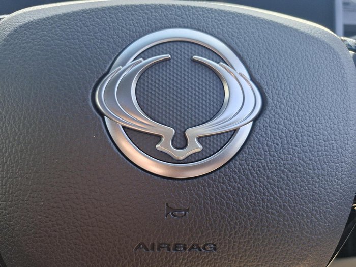 2025 KGM Musso Ultimate Q261 MY26 4X4 Dual Range Grand White