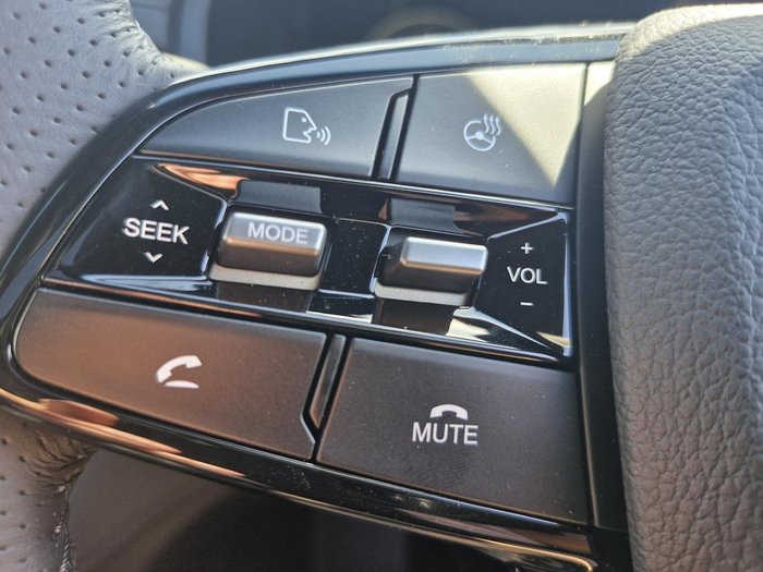 2025 KGM Musso Ultimate Q261 MY26 4X4 Dual Range Grand White