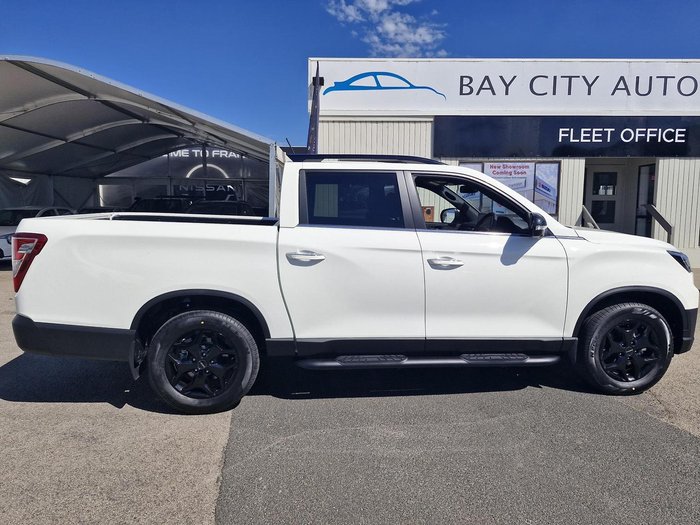 2025 KGM Musso Ultimate Q261 MY26 4X4 Dual Range Grand White