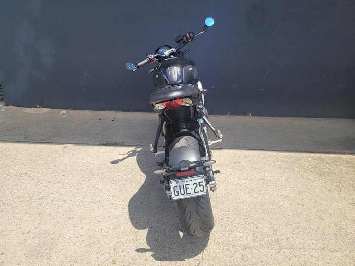 2023 Triumph TRIDENT 660 BLACK