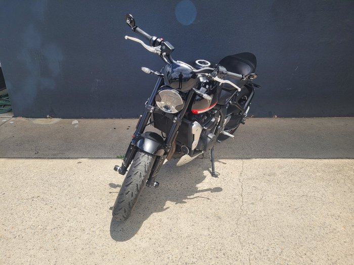 2023 Triumph TRIDENT 660 BLACK