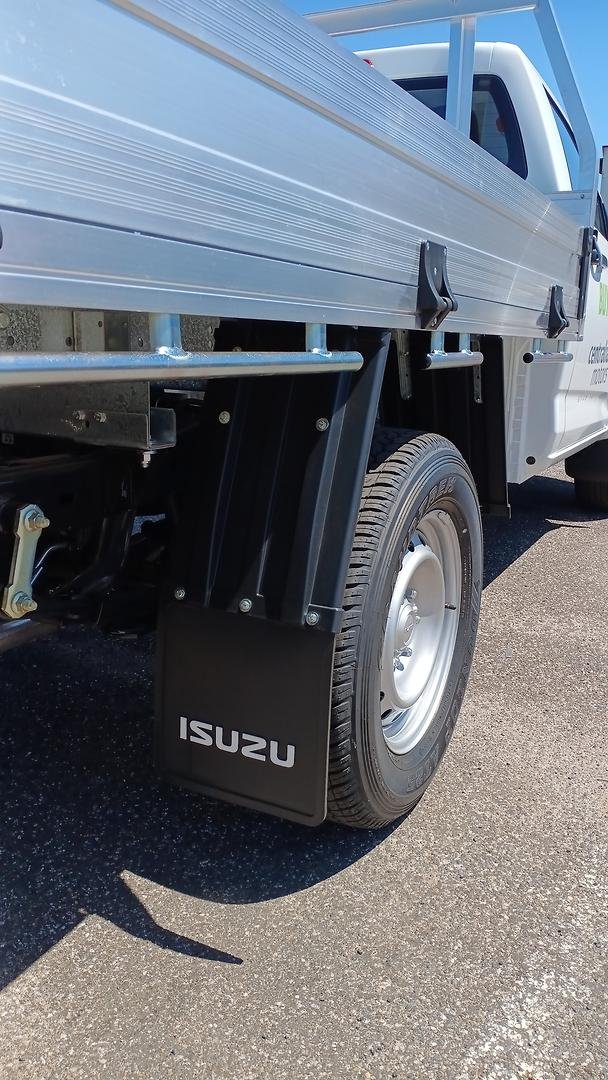 2025 Isuzu D-MAX SX High Ride MY25.5 4x2 Mineral White