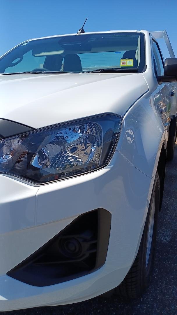 2025 Isuzu D-MAX SX High Ride MY25.5 4x2 Mineral White