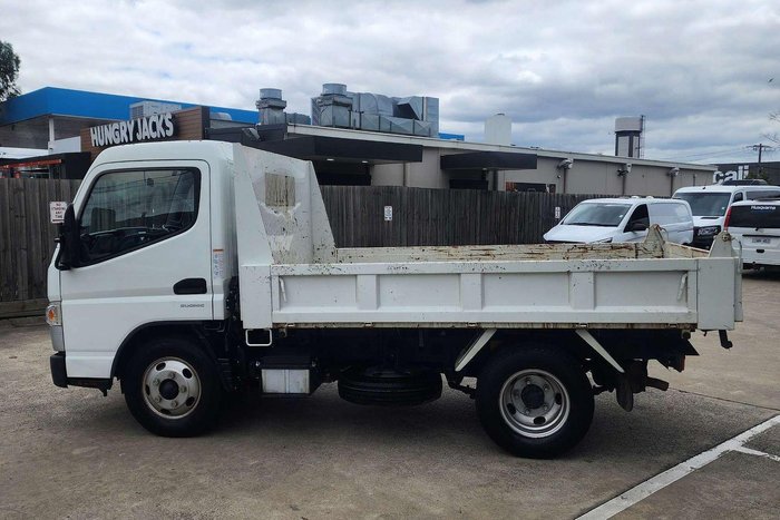 2017 Fuso Canter 515 White