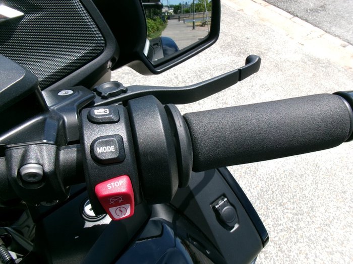 2022 BMW Motorrad R 1250 RT BLACK STORM METALLIC