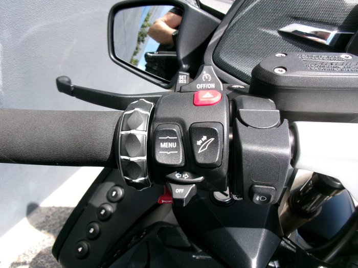 2022 BMW Motorrad R 1250 RT BLACK STORM METALLIC