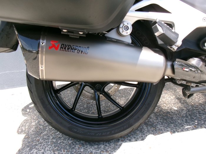 2022 BMW Motorrad R 1250 RT BLACK STORM METALLIC