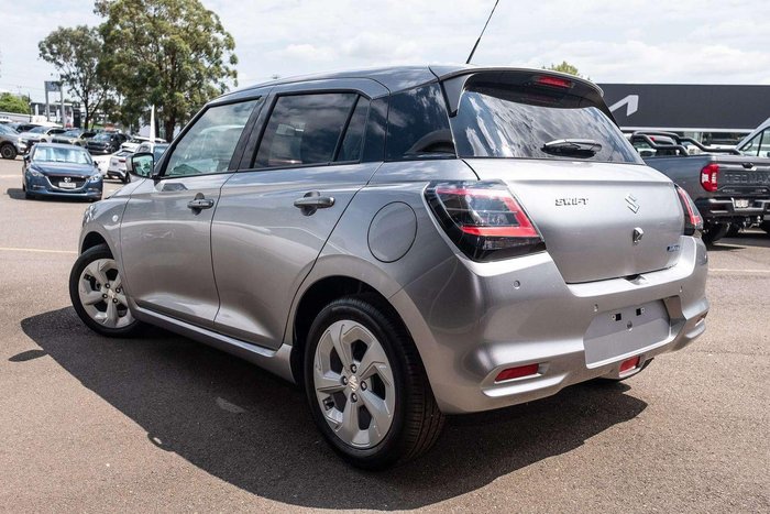 2025 Suzuki Swift Hybrid Plus